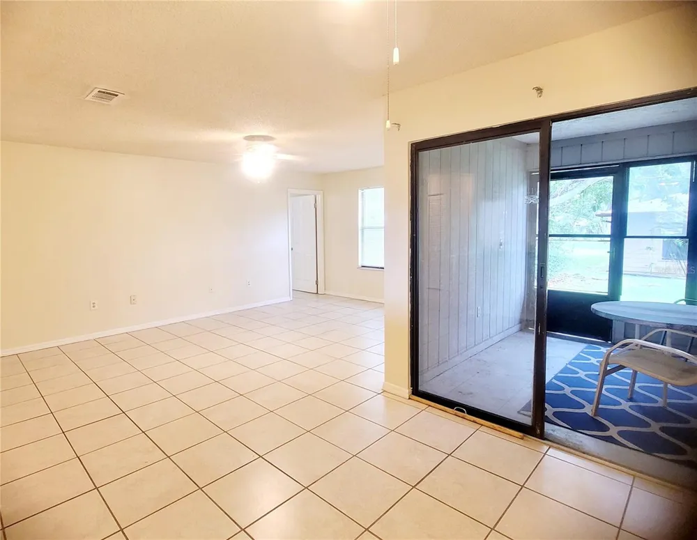 5323 11TH ST CIRCLE E Bradenton, FL 34203