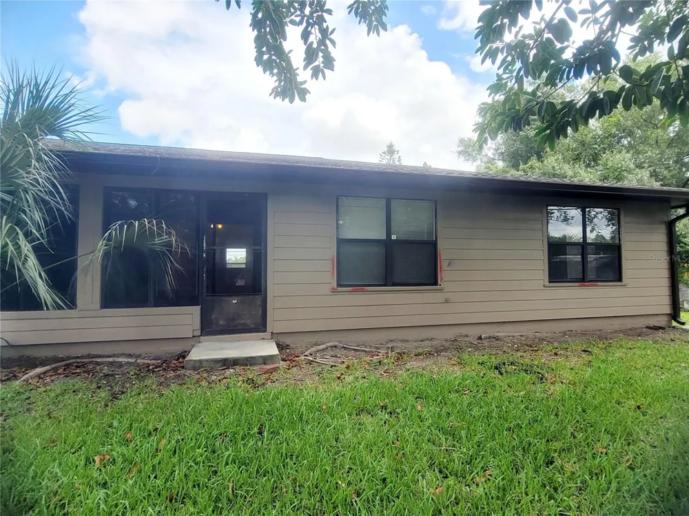 5323 11TH ST CIRCLE E Bradenton, FL 34203