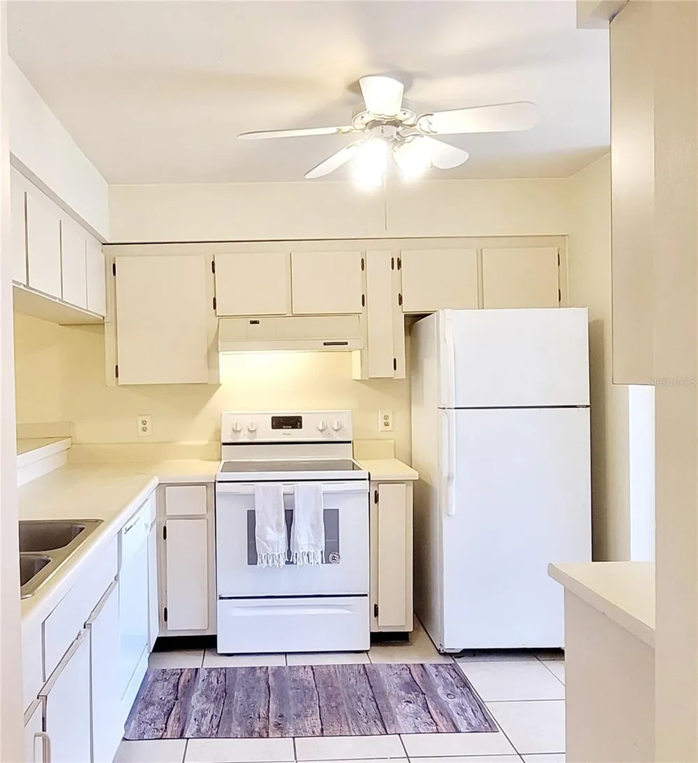 5323 11TH ST CIRCLE E Bradenton, FL 34203