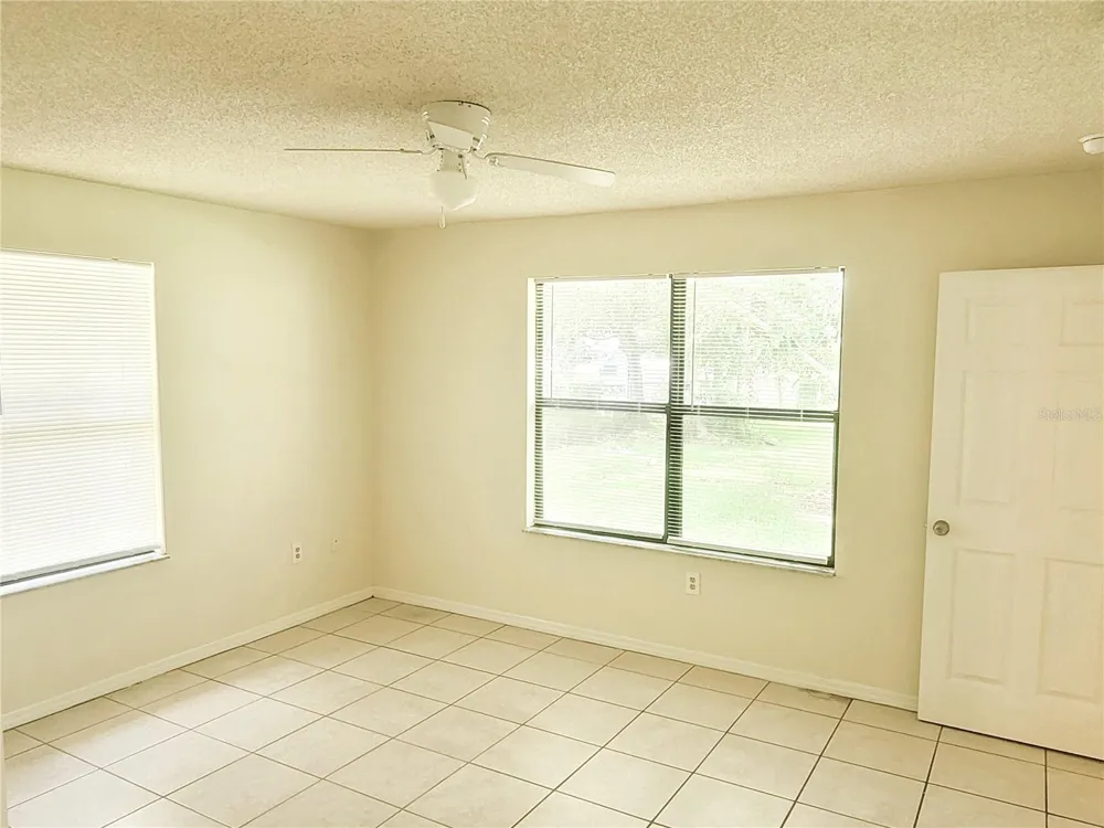 5323 11TH ST CIRCLE E Bradenton, FL 34203