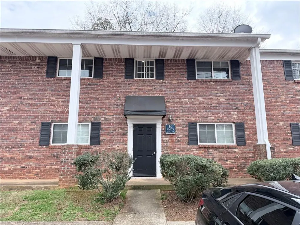 195 Sycamore Drive #39 Athens, GA 30606