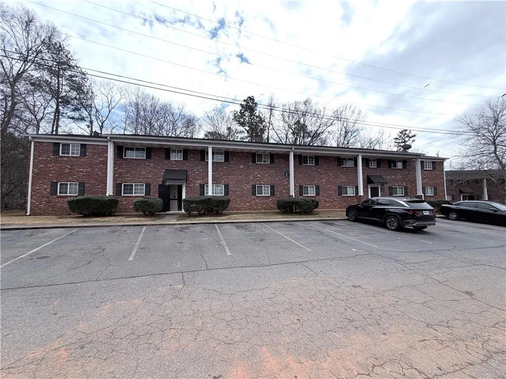 195 Sycamore Drive #39 Athens, GA 30606