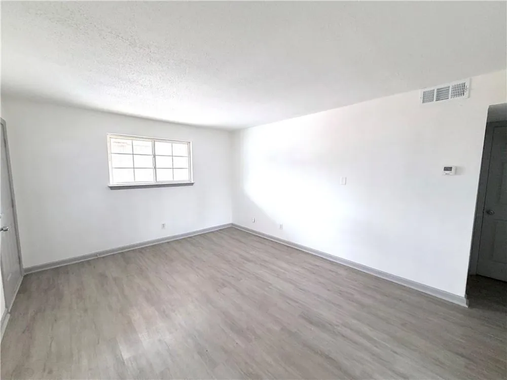 195 Sycamore Drive #39 Athens, GA 30606