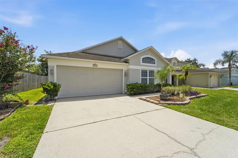 4201 PACIFICA DRIVE Orlando, FL 32817
