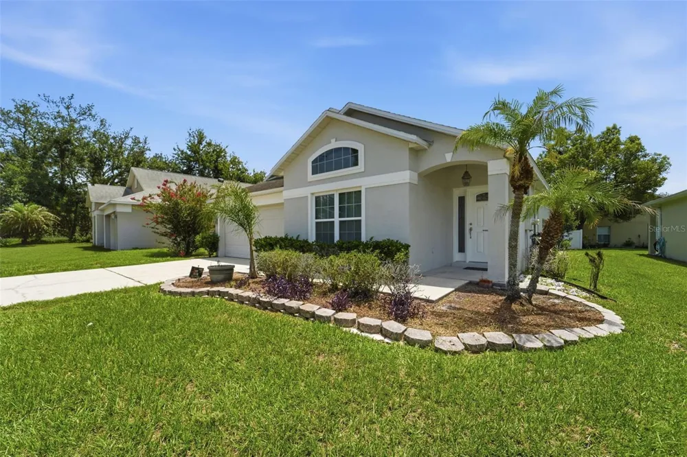 4201 PACIFICA DRIVE Orlando, FL 32817