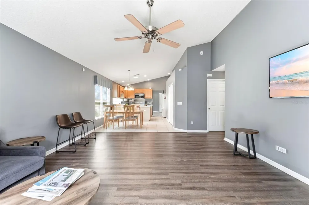 4201 PACIFICA DRIVE Orlando, FL 32817