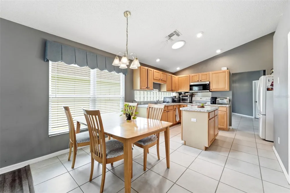4201 PACIFICA DRIVE Orlando, FL 32817