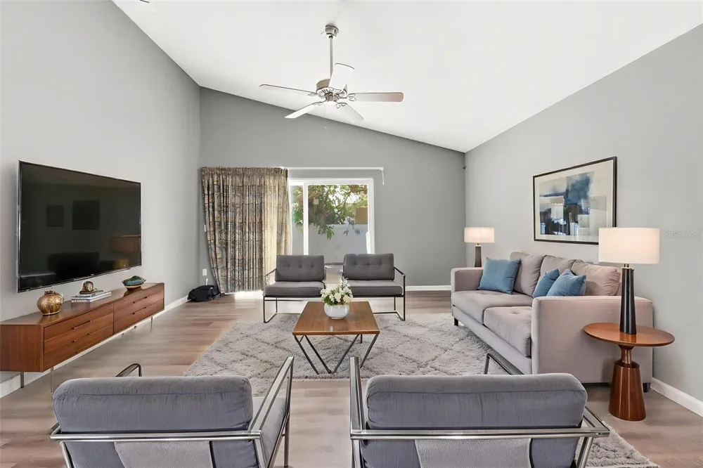 4201 PACIFICA DRIVE Orlando, FL 32817