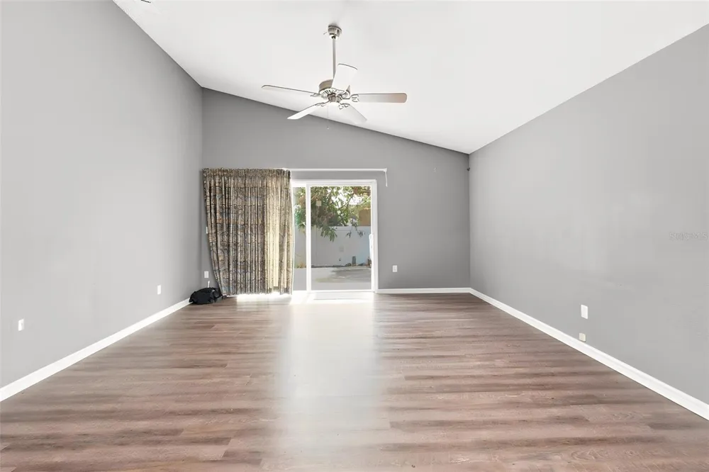 4201 PACIFICA DRIVE Orlando, FL 32817