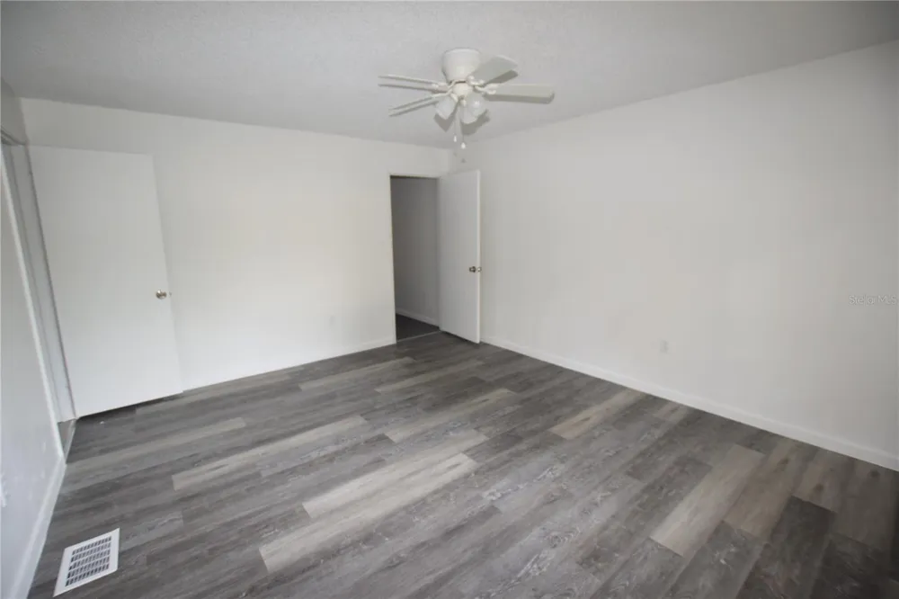 908 SUMTER STREET Leesburg, FL 34748