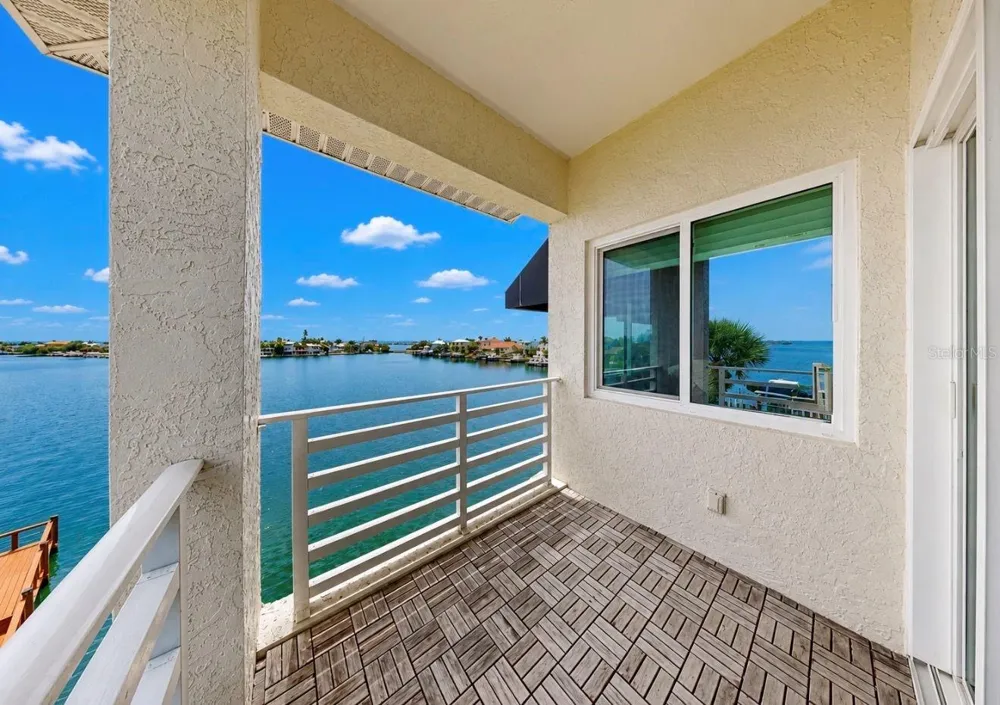 4639 MIRABELLA COURT St Pete Beach, FL 33706