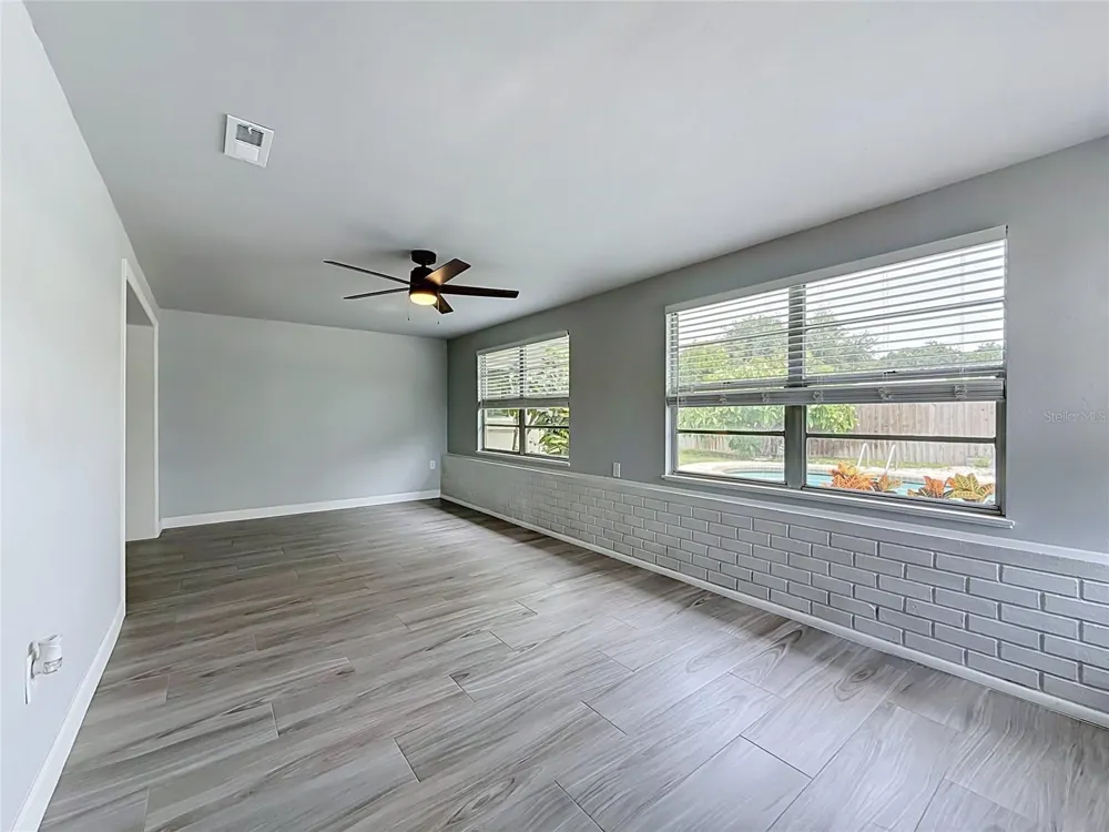 2178 WATERSIDE DRIVE Clearwater, FL 33764