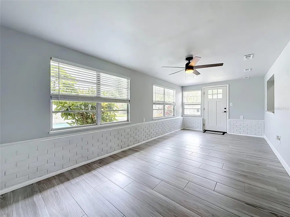 2178 WATERSIDE DRIVE Clearwater, FL 33764
