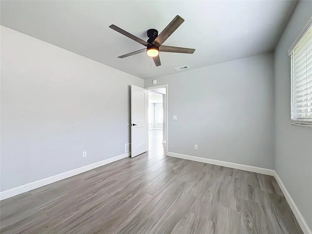 2178 WATERSIDE DRIVE Clearwater, FL 33764