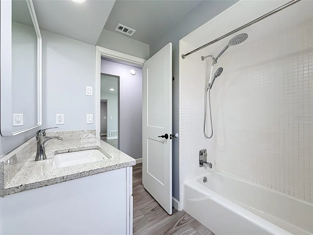 2178 WATERSIDE DRIVE Clearwater, FL 33764