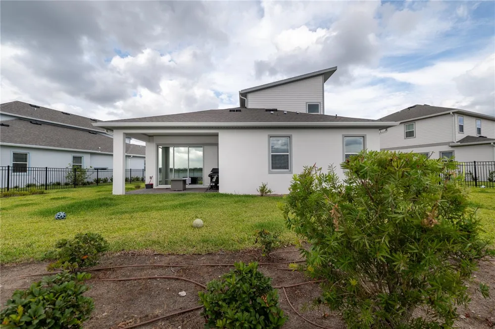 10044 BALLAST DRIVE Orlando, FL 32827