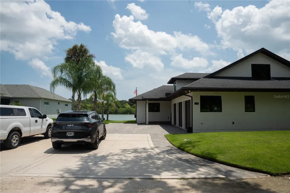995 STACY LANE New Smyrna Beach, FL 32168