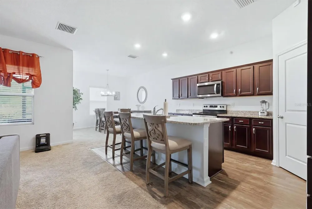 1121 ANCHOR BEND DRIVE Ruskin, FL 33570