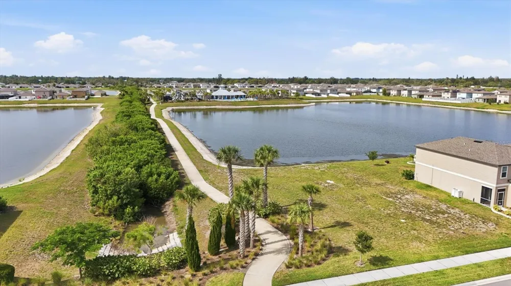 1121 ANCHOR BEND DRIVE Ruskin, FL 33570