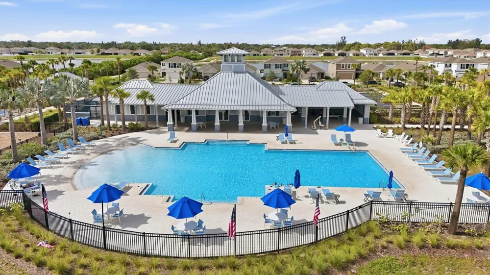 1121 ANCHOR BEND DRIVE Ruskin, FL 33570