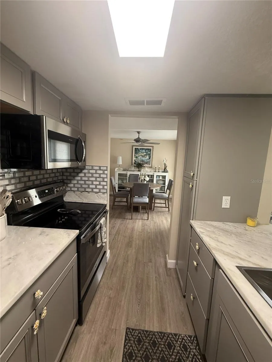 315 MEDALLION BOULEVARD #H Madeira Beach, FL 33708