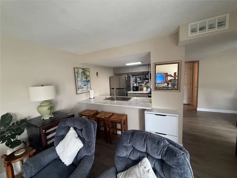 315 MEDALLION BOULEVARD #H Madeira Beach, FL 33708