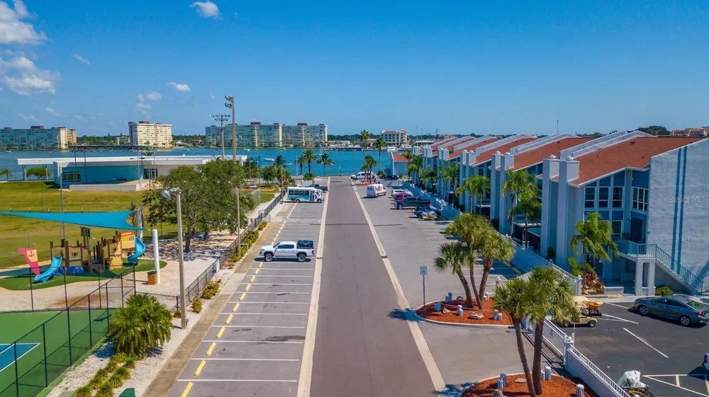 315 MEDALLION BOULEVARD #H Madeira Beach, FL 33708