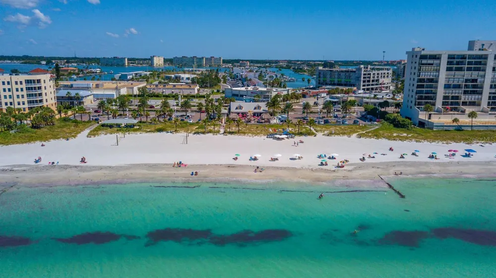 315 MEDALLION BOULEVARD #H Madeira Beach, FL 33708