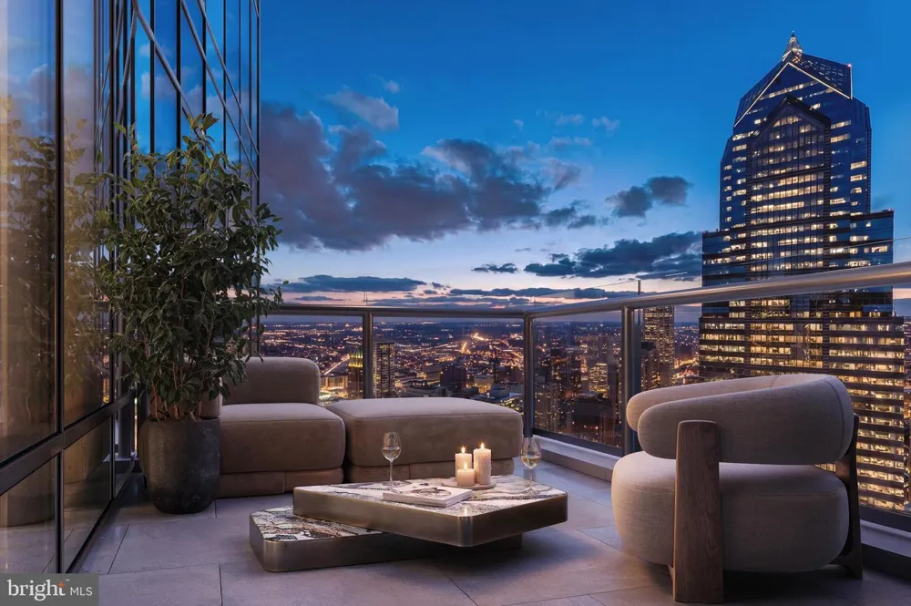 1414 S PENN SQUARE #PH1B Philadelphia, PA 19102