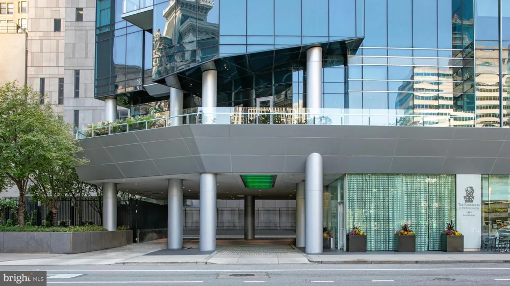 1414 S PENN SQUARE #PH1B Philadelphia, PA 19102