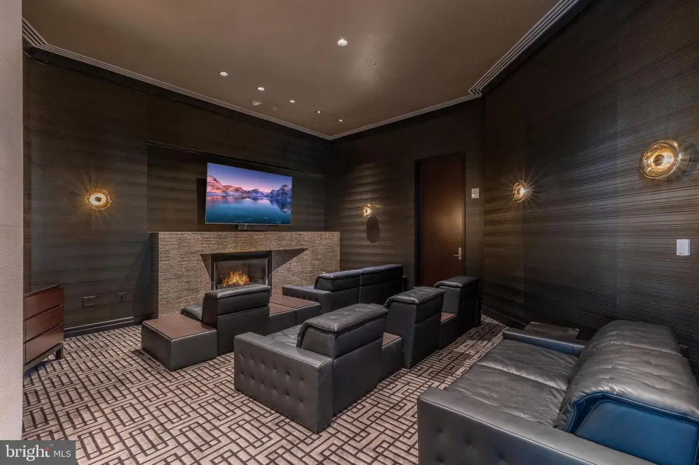 1414 S PENN SQUARE #PH1B Philadelphia, PA 19102