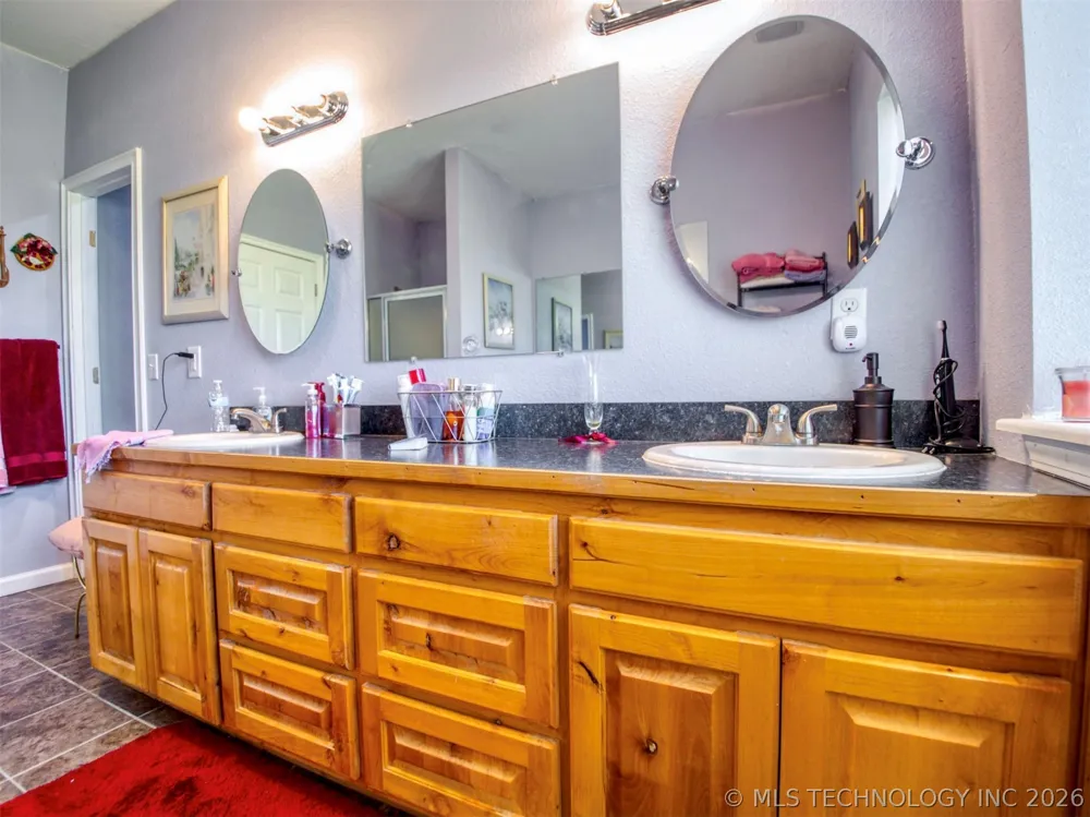 119 Golf Club Drive Burneyville, OK 73430