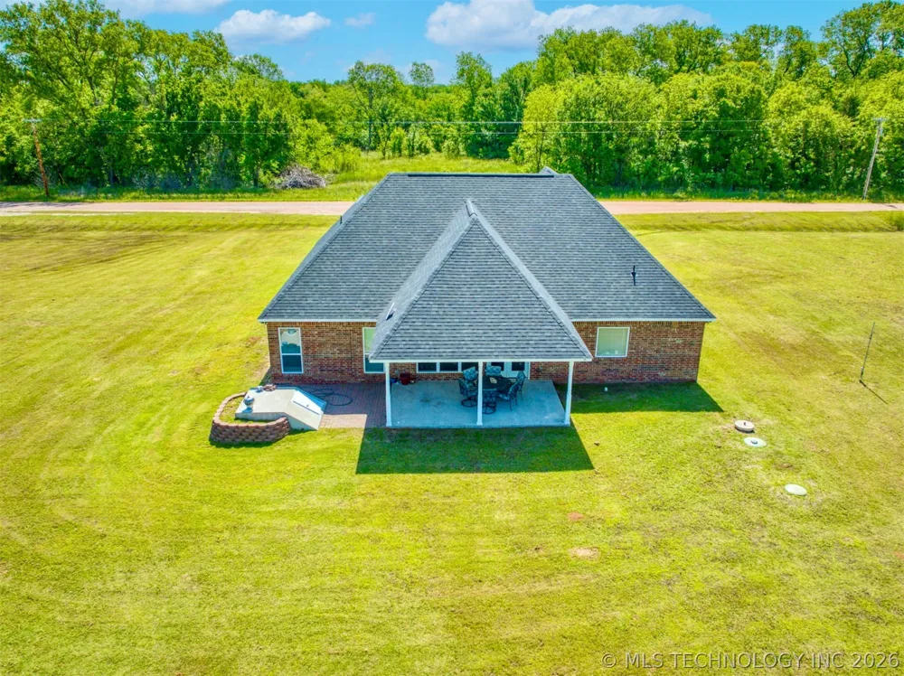 119 Golf Club Drive Burneyville, OK 73430