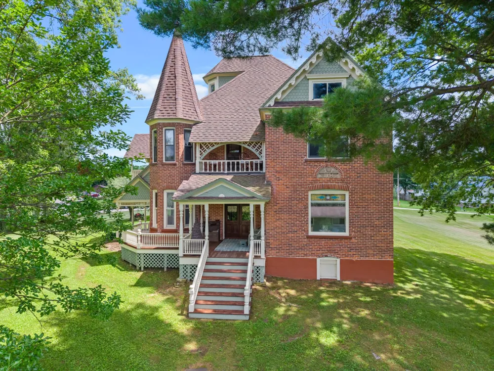 22961 Church Street Ettrick, WI 54627