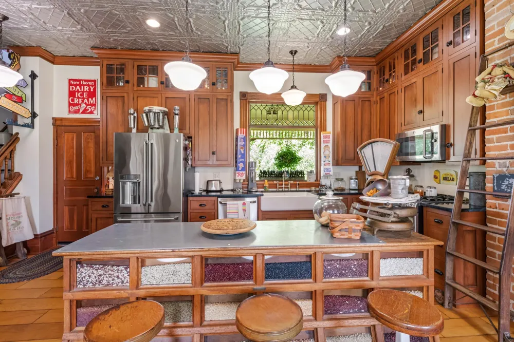 22961 Church Street Ettrick, WI 54627