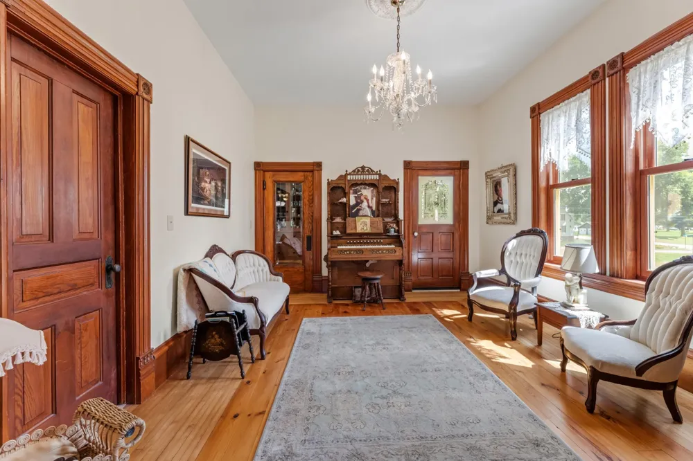 22961 Church Street Ettrick, WI 54627