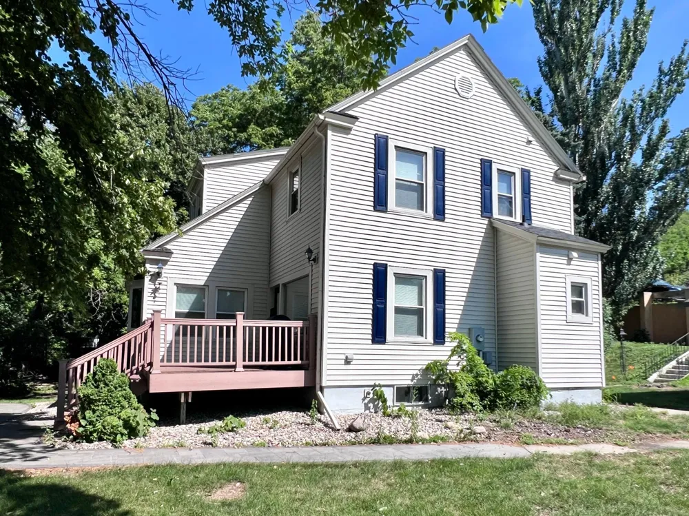 521 Lakeshore Drive Ortonville, MN 56278