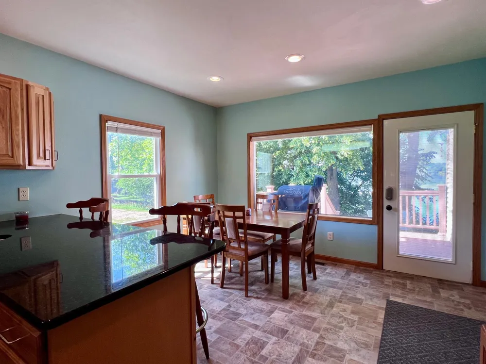 521 Lakeshore Drive Ortonville, MN 56278