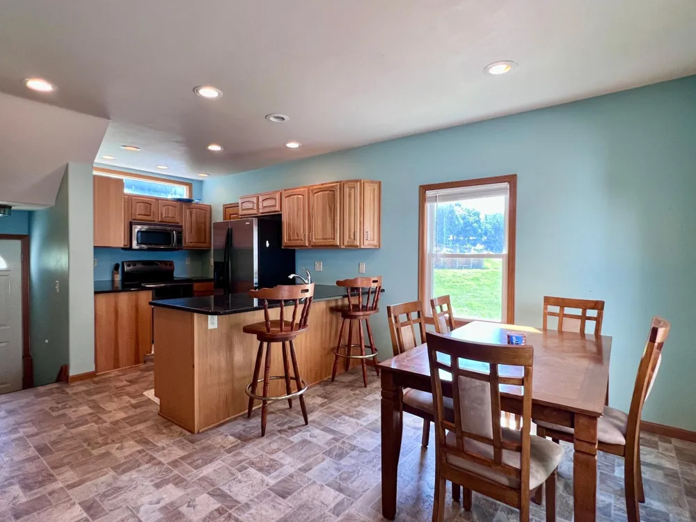 521 Lakeshore Drive Ortonville, MN 56278