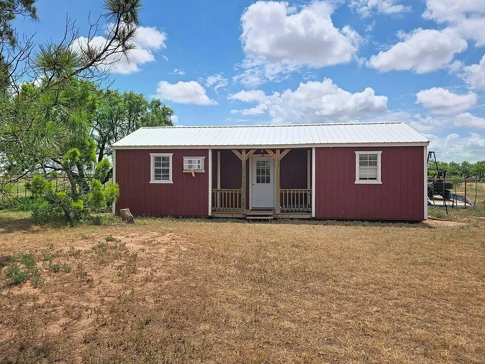 8908 Co Rd 103 Road Hamlin, TX 79520