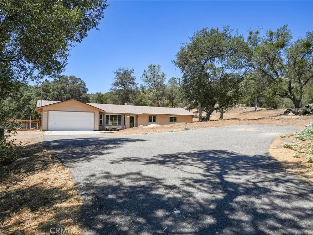 30212 Dome Drive Coarsegold, CA 93614