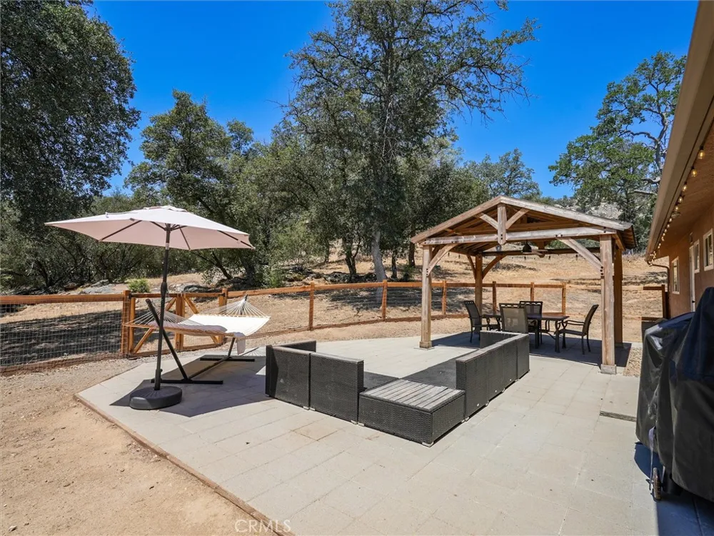 30212 Dome Drive Coarsegold, CA 93614