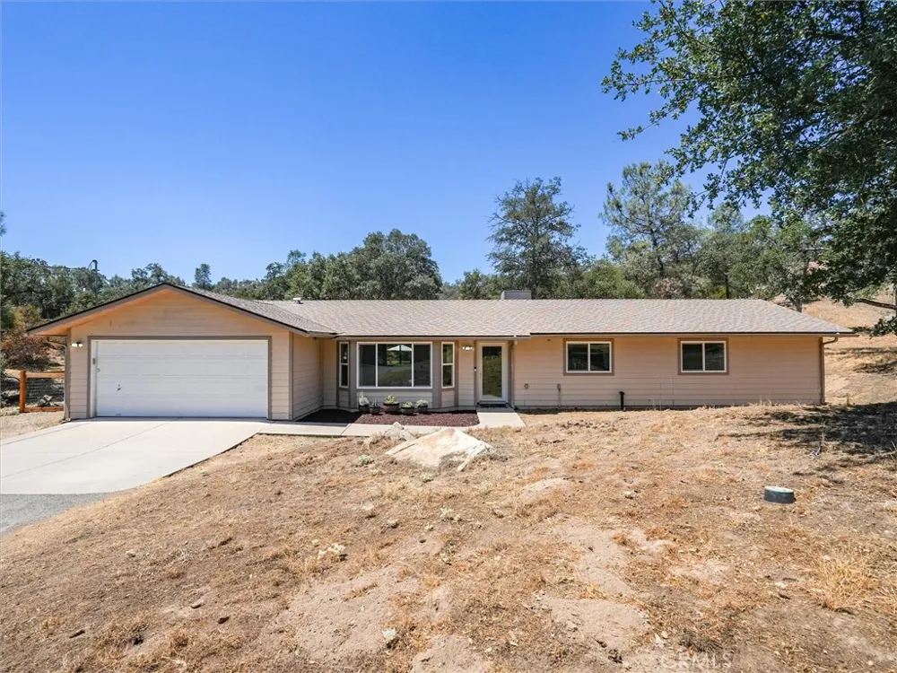 30212 Dome Drive Coarsegold, CA 93614