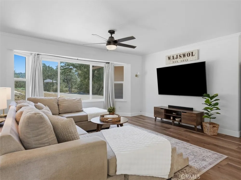 30212 Dome Drive Coarsegold, CA 93614