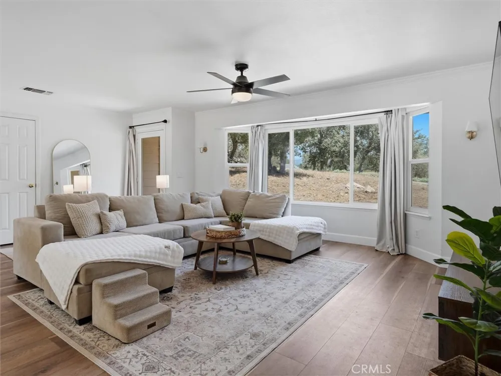 30212 Dome Drive Coarsegold, CA 93614