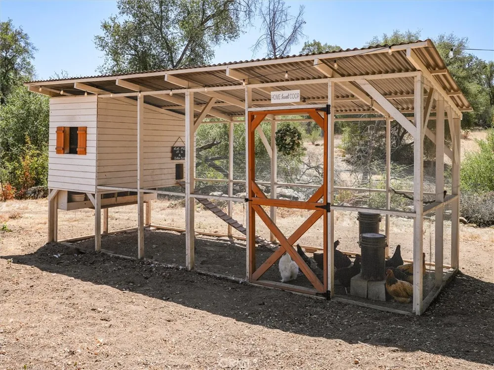 30212 Dome Drive Coarsegold, CA 93614