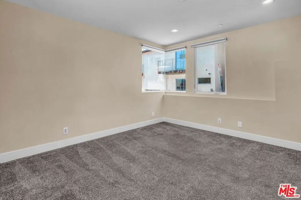 308 Gull Street Manhattan Beach, CA 90266