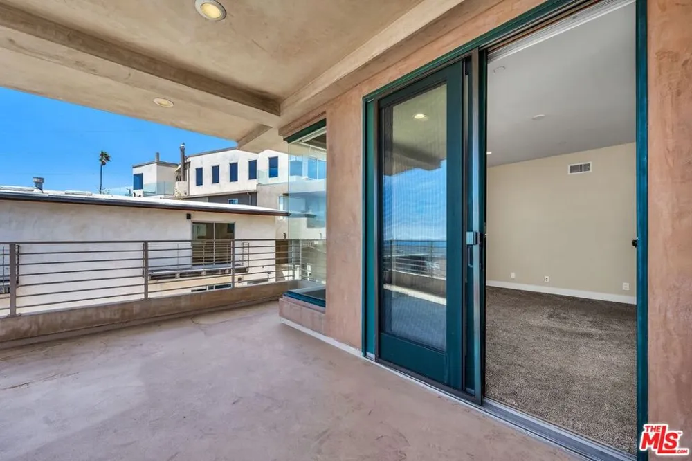 308 Gull Street Manhattan Beach, CA 90266
