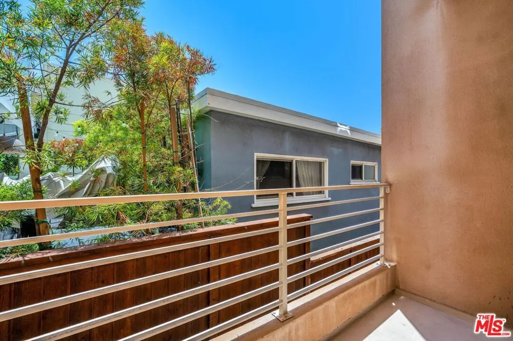 308 Gull Street Manhattan Beach, CA 90266