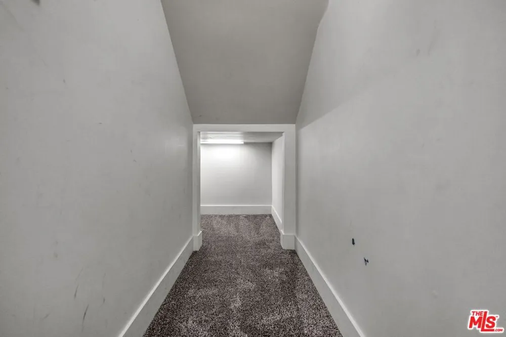 308 Gull Street Manhattan Beach, CA 90266
